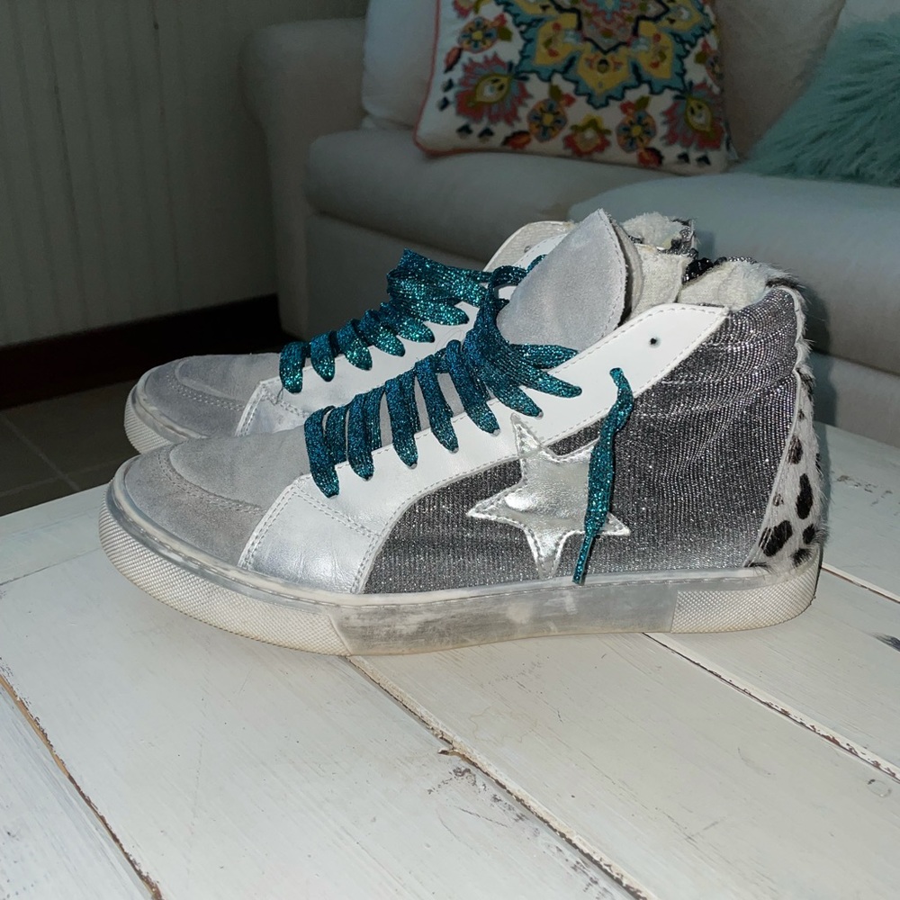 Steve Madden high top sneakers